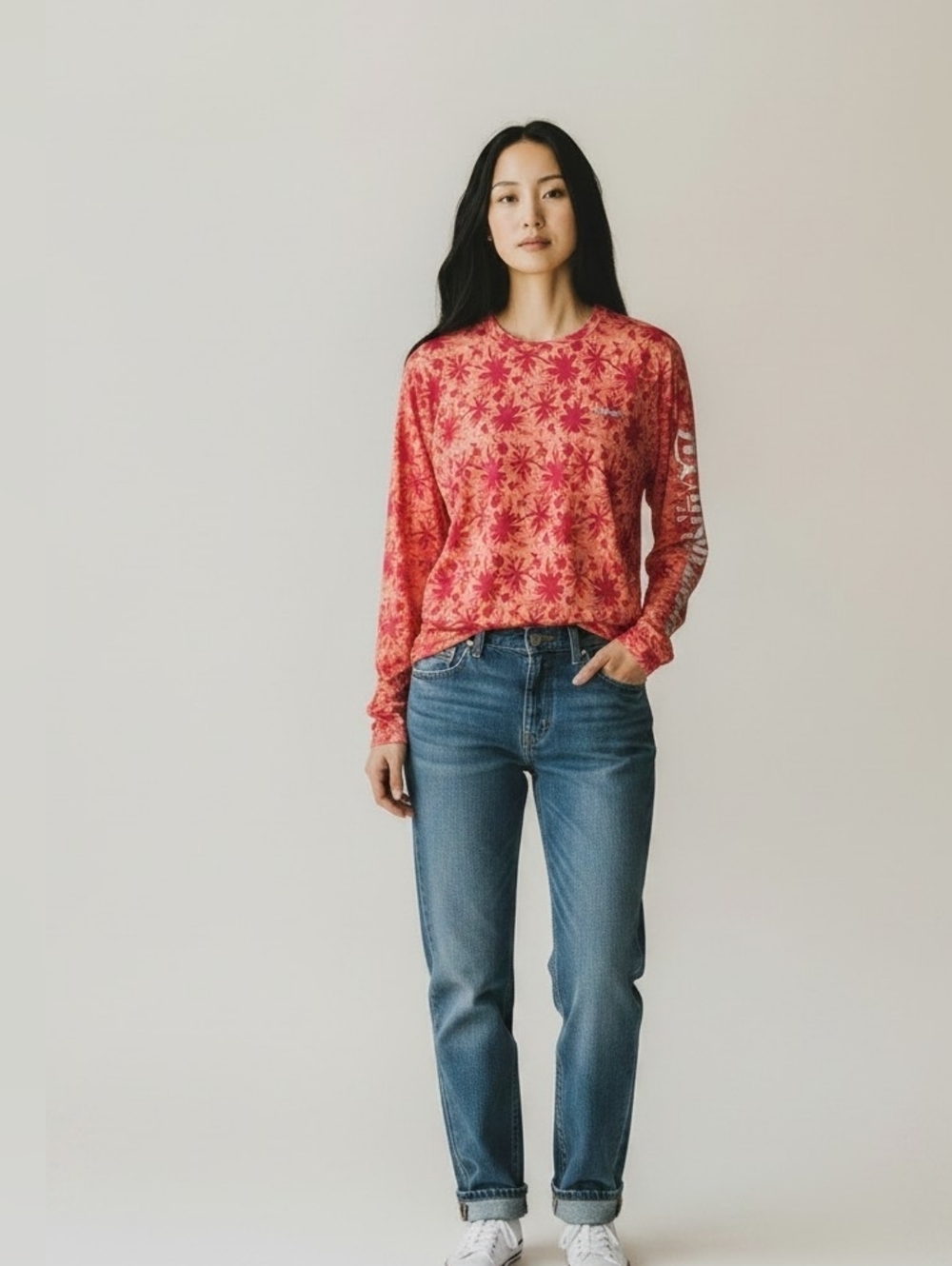 Magellan Boyfriend Floral-Print Fish Gear Long Sleeve TeeUPF-50 Size Med NWT